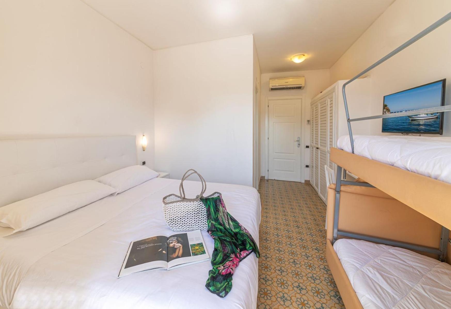 Le Canne Family Resort & Spa Forio  Номер фото