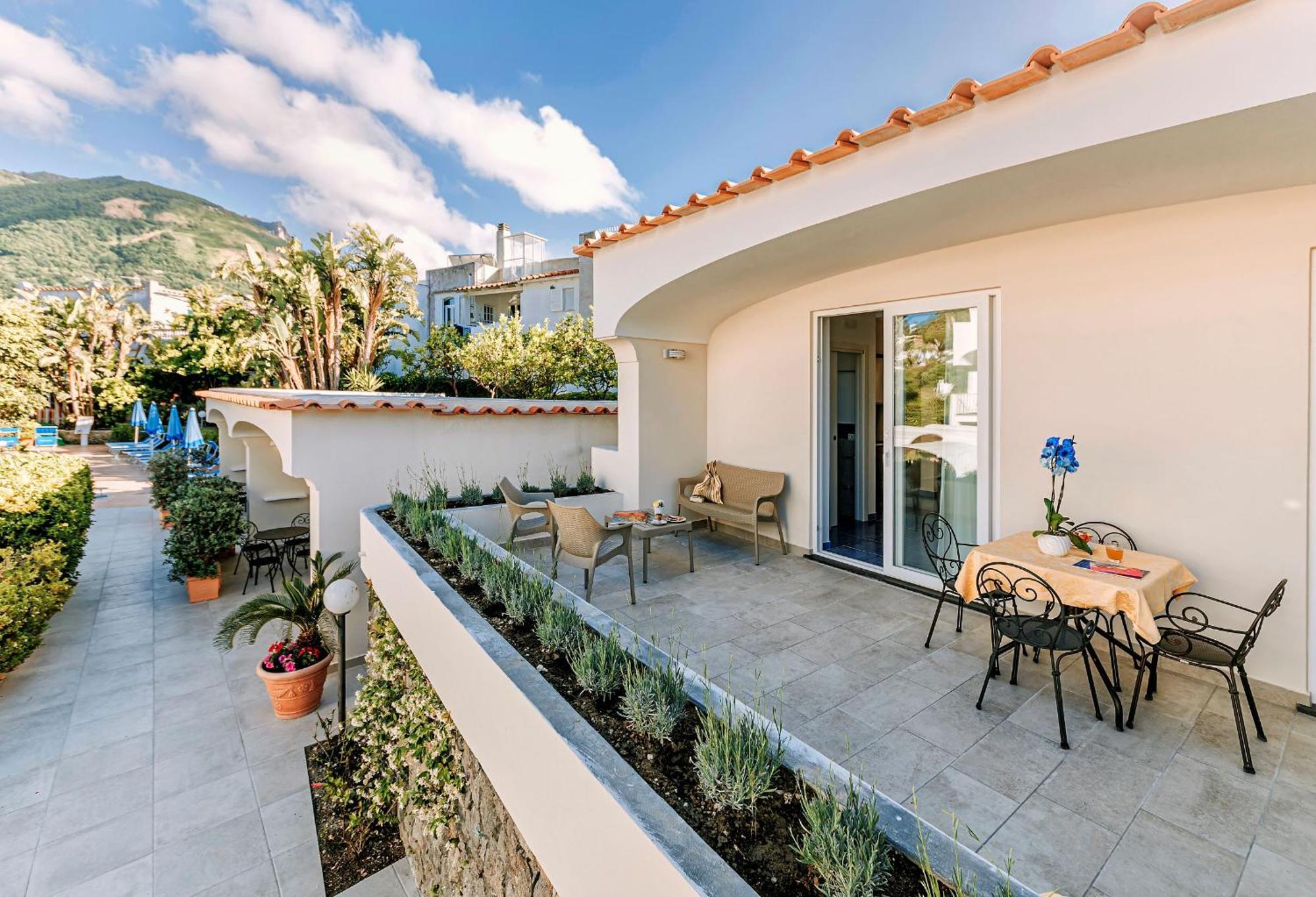 Le Canne Family Resort & Spa Forio  Екстер'єр фото