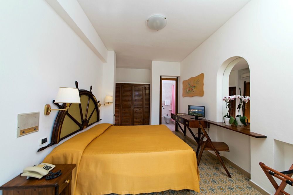 Le Canne Family Resort & Spa Forio  Екстер'єр фото